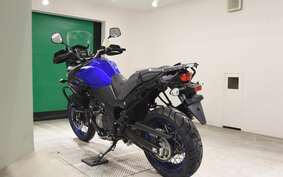 SUZUKI DL650 ( V-Strom 650 ) 2022 C733M