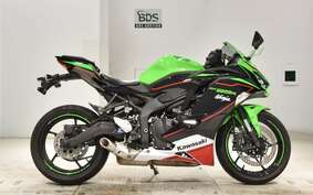 KAWASAKI ZX-25R ZX250E