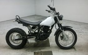 YAMAHA TW225 DG09J