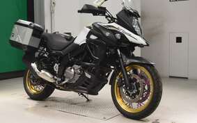 SUZUKI DL650 ( V-Strom 650 ) 2022 C733M