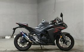 YAMAHA YZF-R25 RG10J