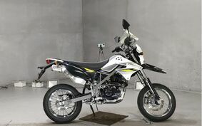 KAWASAKI KLX125D TRACKER LX125D