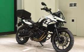 BMW F700GS 2015 0B01