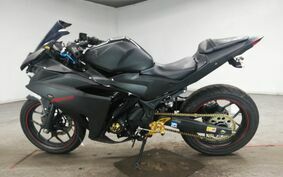 YAMAHA YZF-R25 RG10J