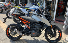 KTM 125 DUKE JPA40