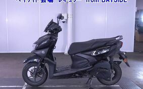 YAMAHA シグナス RAYZR SEG4