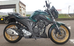 YAMAHA FZS25 RG69