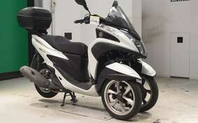 YAMAHA TRICITY 125 SE82J