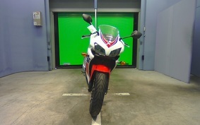 HONDA CBR400R 2013 NC47