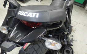 DUCATI SCRAMBLER SIXTY2 2016