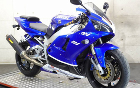 YAMAHA YZF-R1 2001 RN04