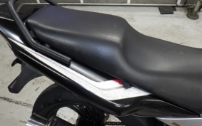 YAMAHA YBR250