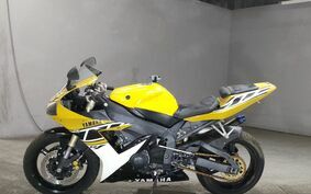 YAMAHA YZF-R1 2002 RN09