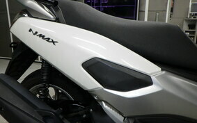 YAMAHA N-MAX SE86J