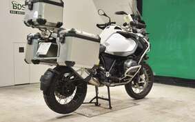 BMW R1200GS ADVENTURE 2015 0A02