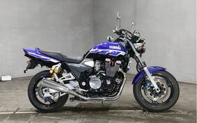 YAMAHA XJR1300 2000 RP03J