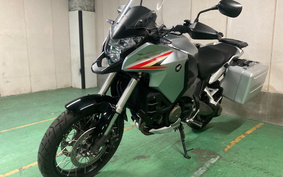 HONDA VFR1200X 2012 SC70