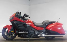 HONDA GL 1800 GOLD WING F6B 2013 SC68