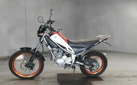 YAMAHA TRICKER DG16J