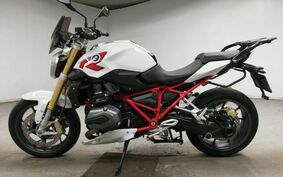 BMW R1200R 2015 0A04