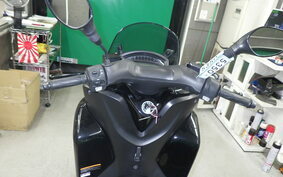 YAMAHA TRICITY 125 SE82J