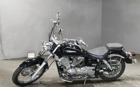 YAMAHA DRAGSTAR 250 VG02J