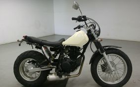 YAMAHA TW225 DG09J