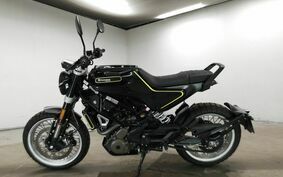 HUSQVARNA  スヴァルトピレン401 2019 UNJ4