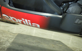 APRILIA TUONO 1000R 2006