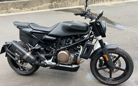 HUSQVARNA SVARTPILEN701 2019