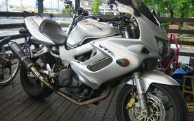 HONDA VTR1000F Firestorm 1997 SC36