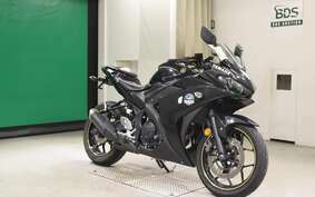 YAMAHA YZF-R25 RG10J