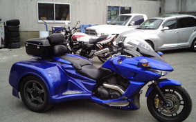 HONDA DN01 TRIKE 2010 RC55