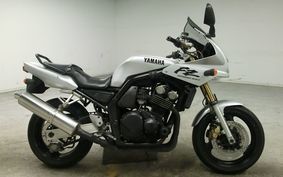 YAMAHA FZ400 1998 4YR