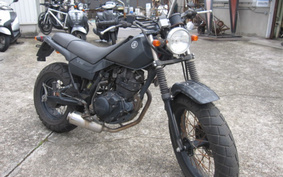 YAMAHA TW225 DG09J