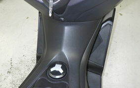 YAMAHA N-MAX SED6J