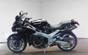 KAWASAKI ZZ1100 NINJA 1997 ZXT10D