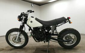 YAMAHA TW225 DG09J