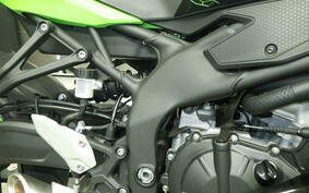 KAWASAKI ZX-25R ZX250E