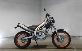 YAMAHA TRICKER DG16J