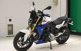 BMW F900R 2023