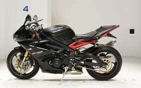 TRIUMPH DAYTONA 675 R 2014