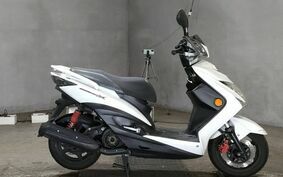 YAMAHA CYGNUS 125 X SR SE44J