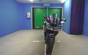 KAWASAKI ZX 10 NINJA R 2004 ZXT00C