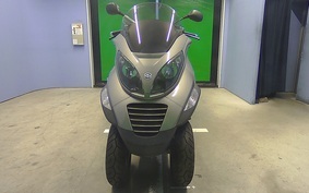 PIAGGIO MP3 250 M472