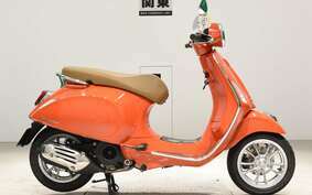 VESPA PRIMAVERA125 M825