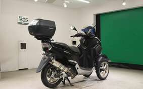 YAMAHA TRICITY 125 SE82J