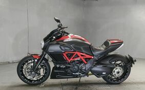 DUCATI DIAVEL Carbon 2015 G105JA