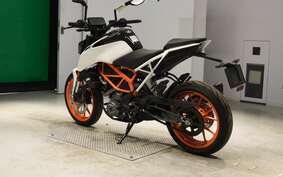 KTM 390 DUKE 2019 JPJ40