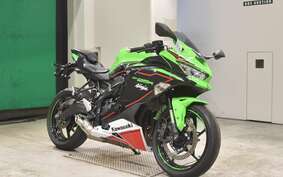 KAWASAKI ZX-25R ZX250E